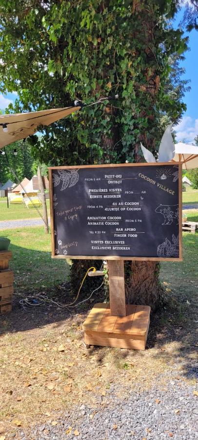 Cocoon Village - Glamping - Domaine Des Grottes De Han Rochefort Bagian luar foto