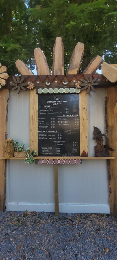 Cocoon Village - Glamping - Domaine Des Grottes De Han Rochefort Bagian luar foto